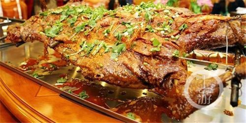 重庆主城冬季烤全羊全攻略 | 暖心暖胃的围炉盛宴